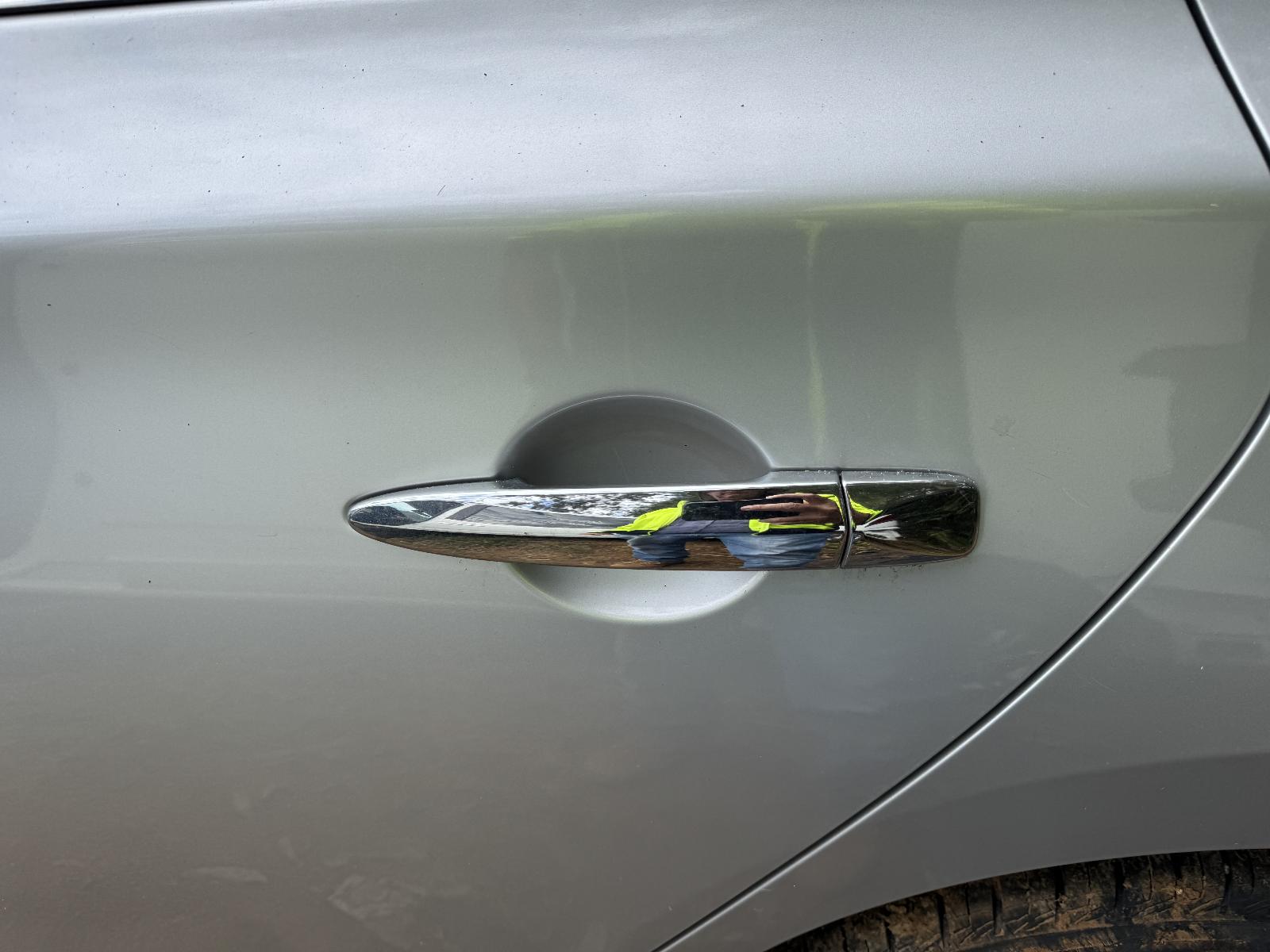 View NISSAN PULSAR 2015 4 Door Sedan Breaking