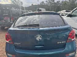 View HOLDEN CRUZE 2012 4 Door Hatchback Breaking