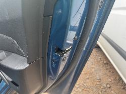 View HOLDEN CRUZE 2012 4 Door Hatchback Breaking