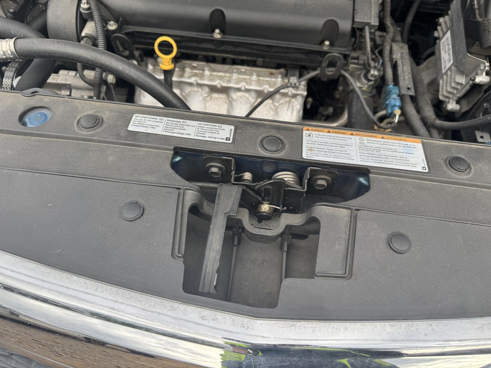 View HOLDEN CRUZE 2012 4 Door Hatchback Breaking