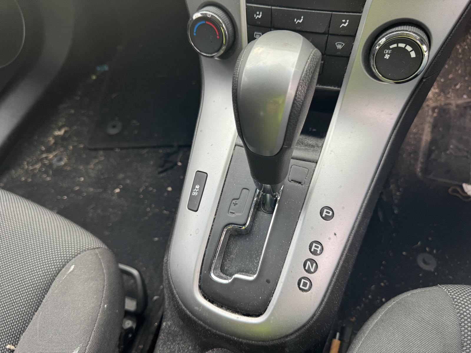 View HOLDEN CRUZE 2012 4 Door Hatchback Breaking