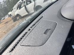View HOLDEN CRUZE 2012 4 Door Hatchback Breaking