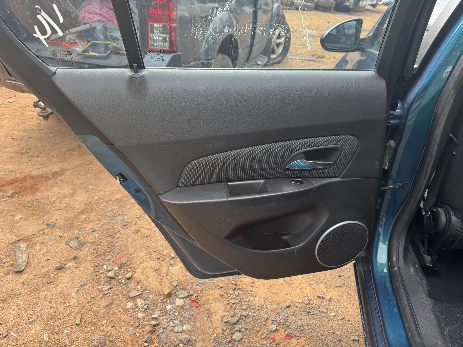 View HOLDEN CRUZE 2012 4 Door Hatchback Breaking