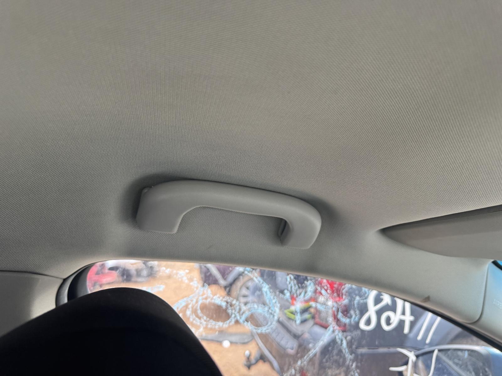 View HOLDEN CRUZE 2012 4 Door Hatchback Breaking