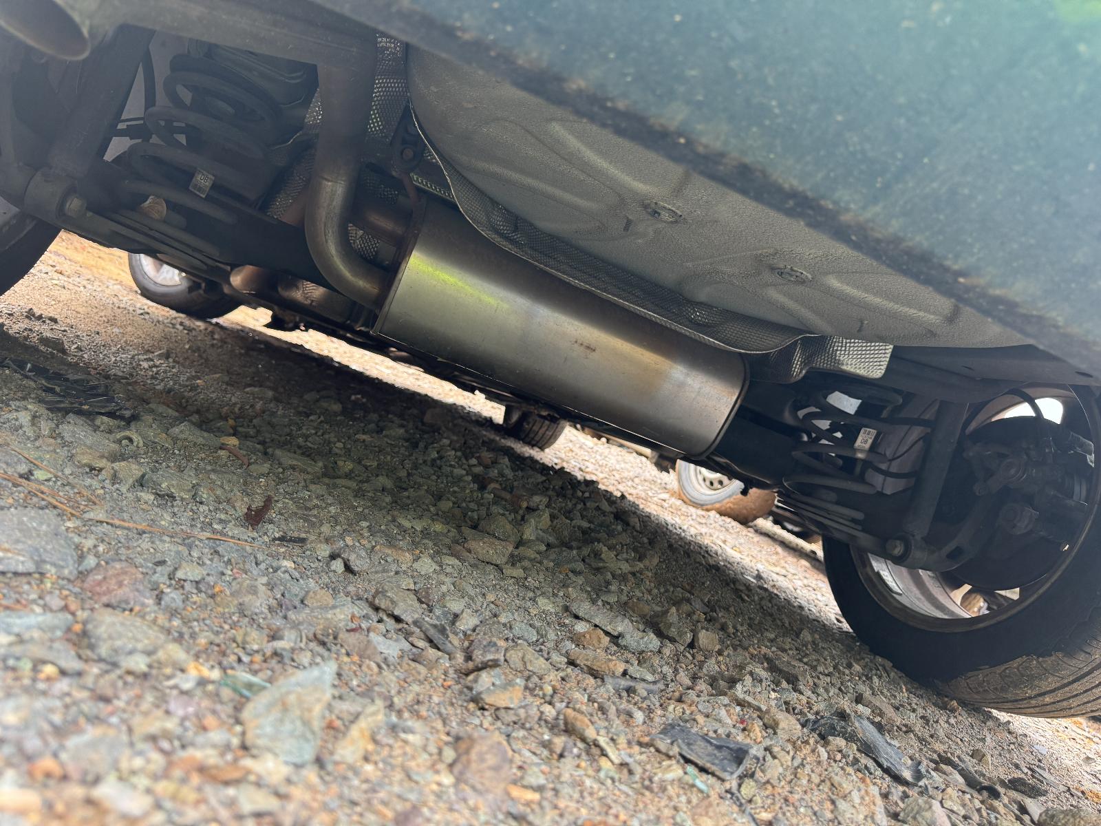 View HOLDEN CRUZE 2012 4 Door Hatchback Breaking