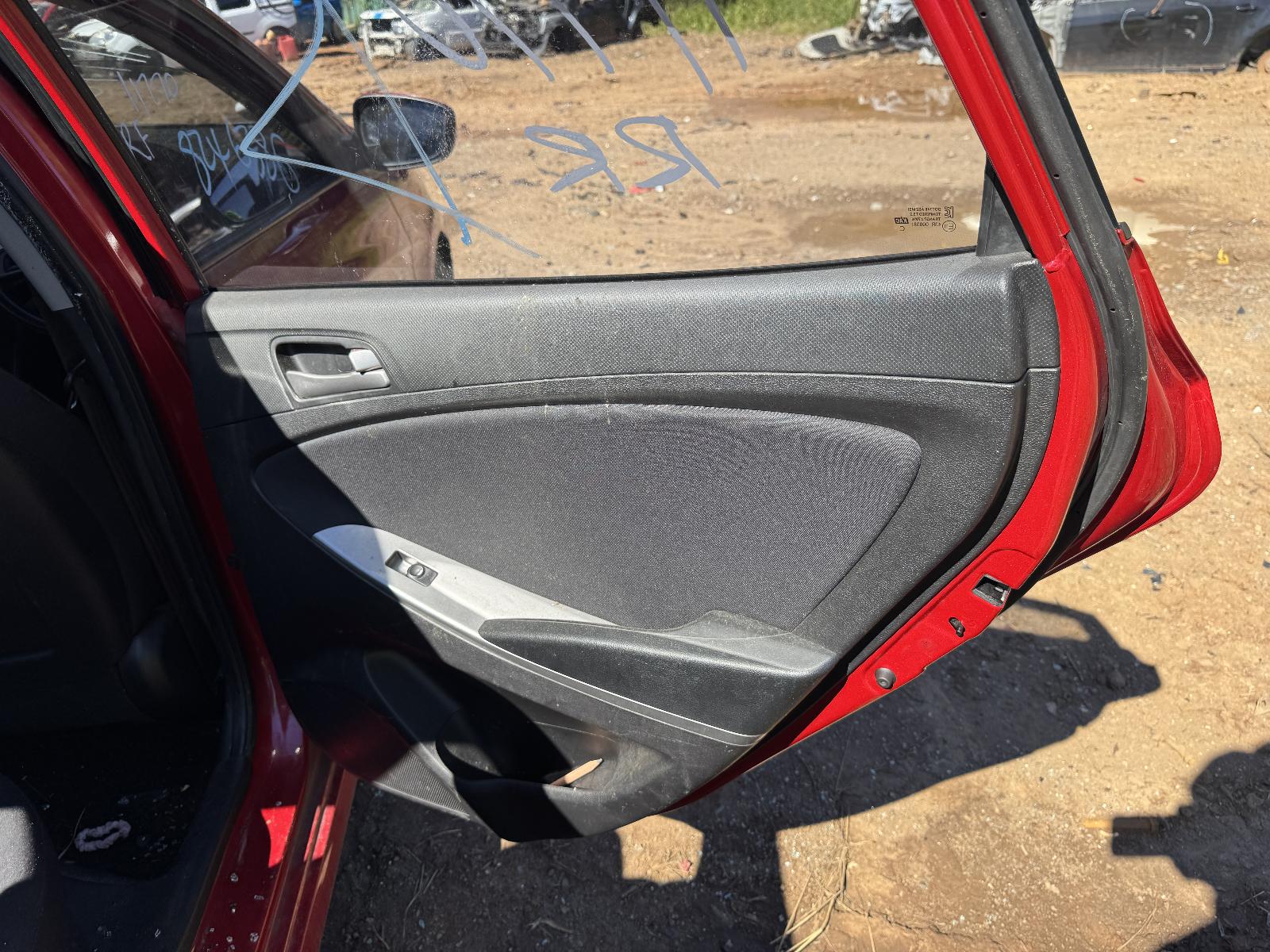 View HYUNDAI ACCENT 2017 4 Door Sedan Breaking