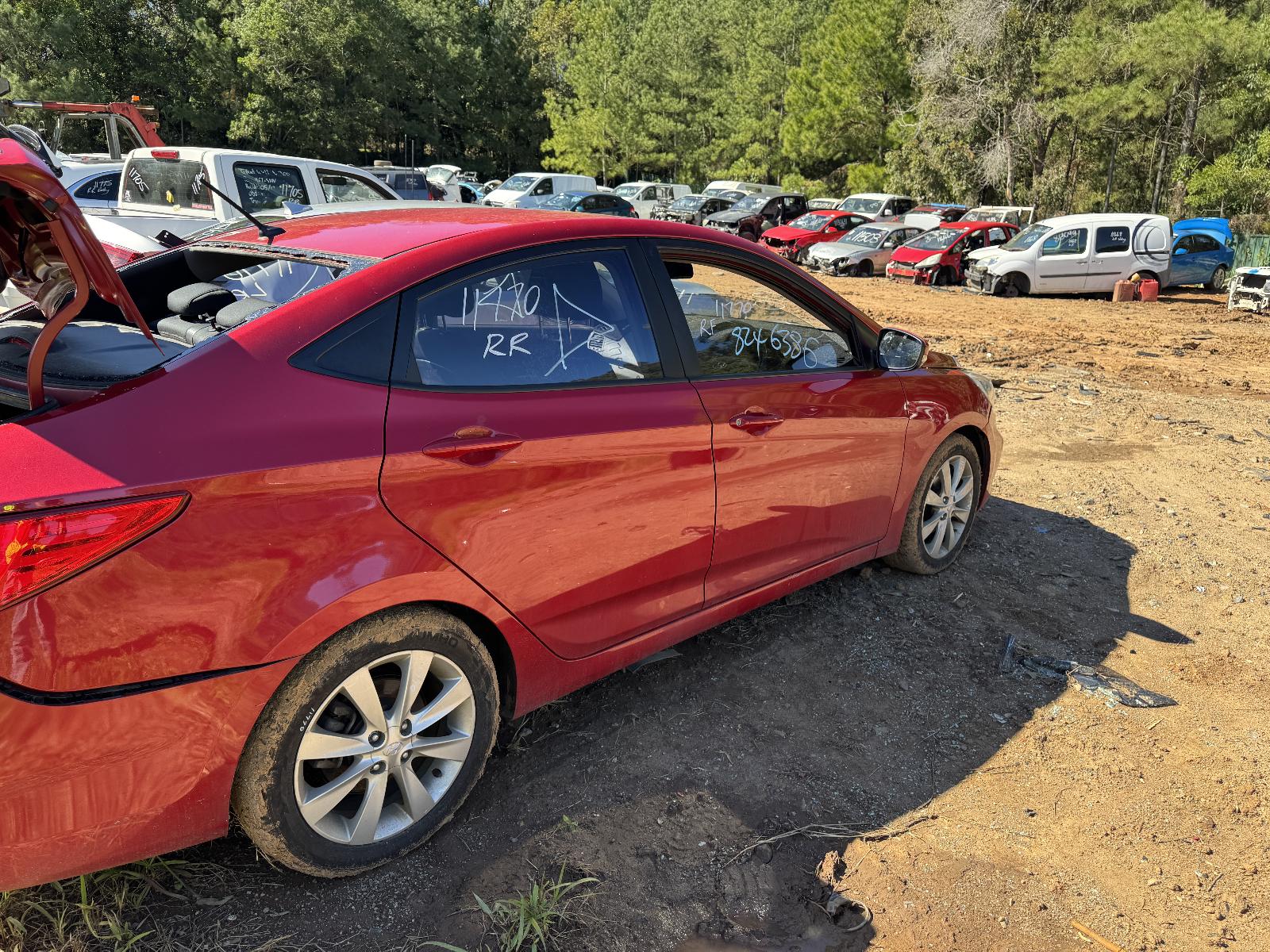View HYUNDAI ACCENT 2017 4 Door Sedan Breaking