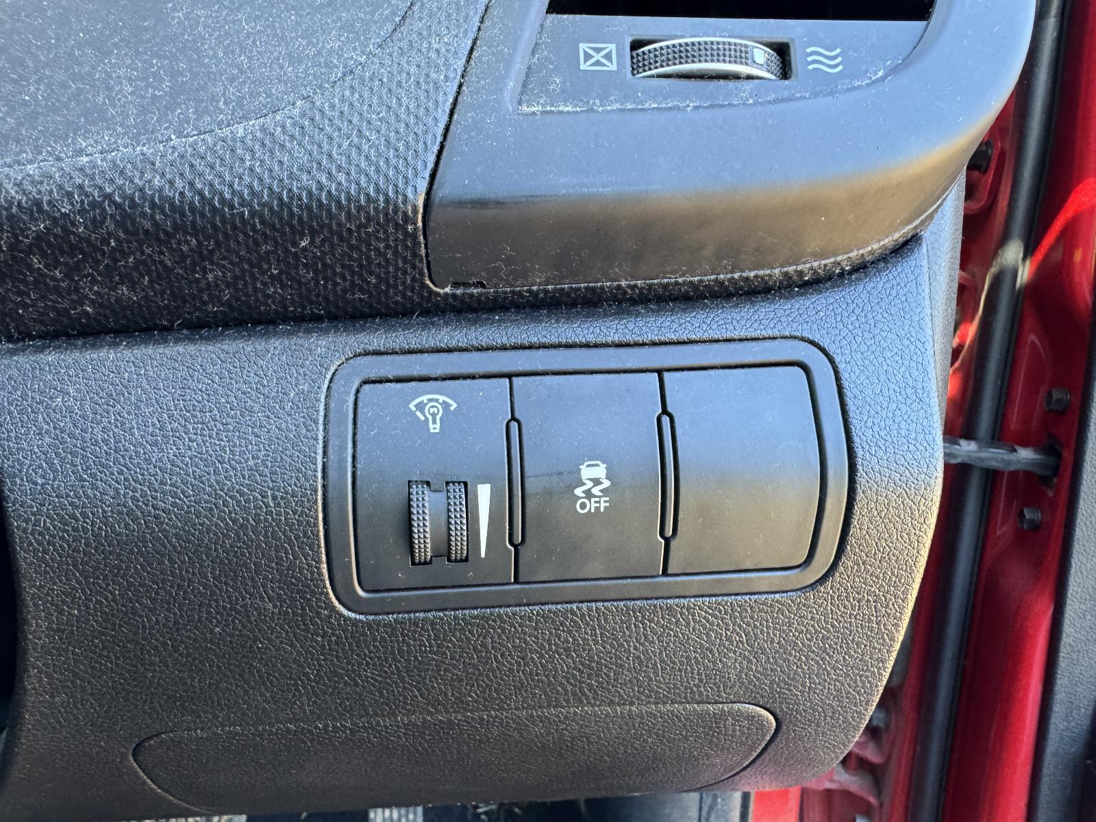 View HYUNDAI ACCENT 2017 4 Door Sedan Breaking