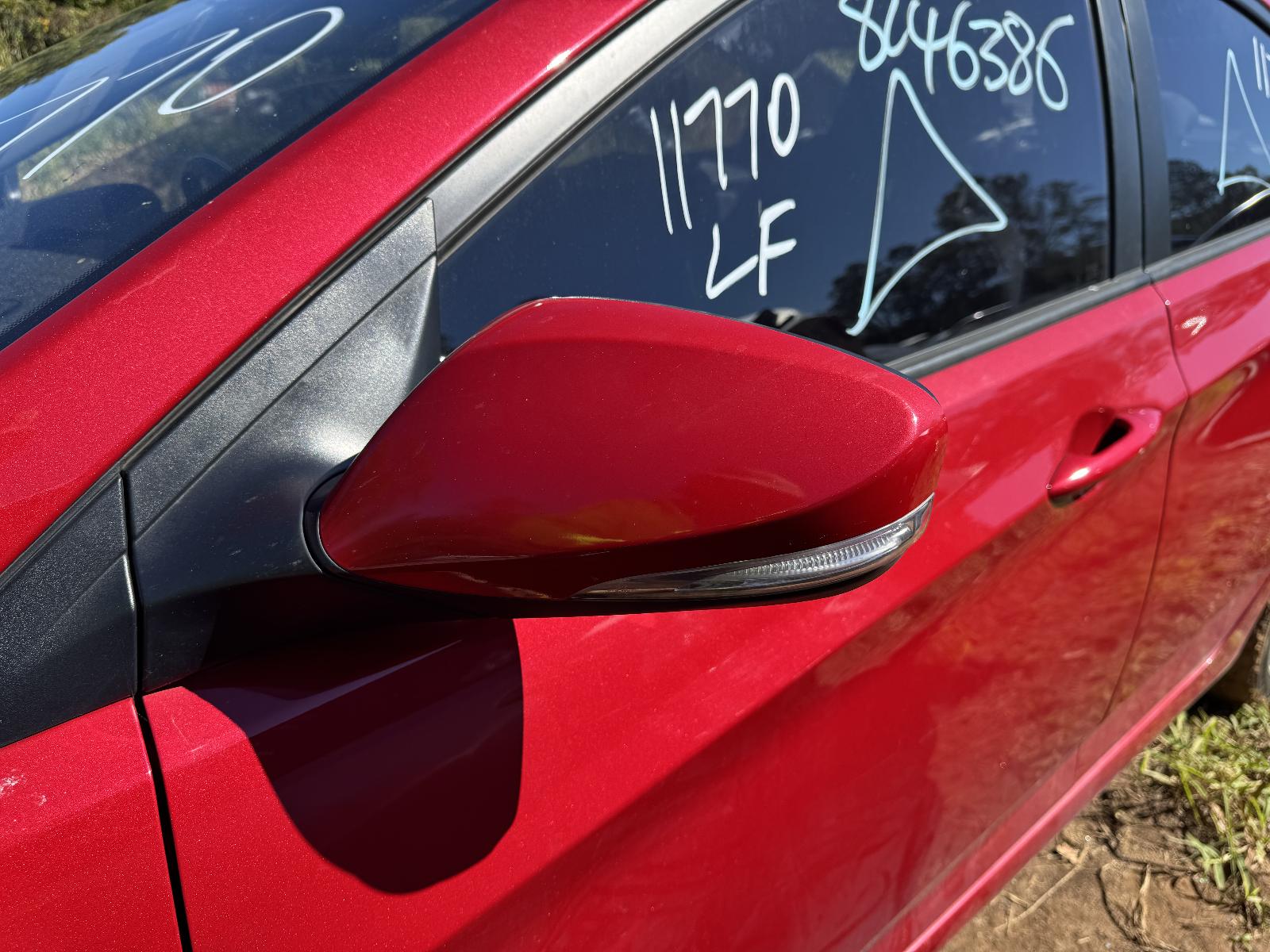 View HYUNDAI ACCENT 2017 4 Door Sedan Breaking