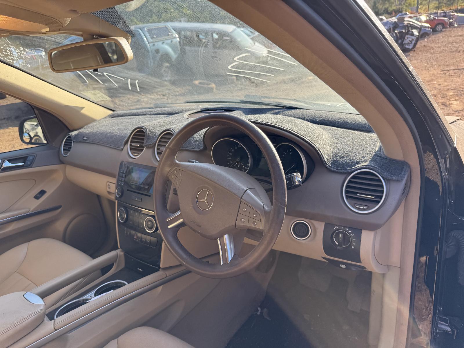 View MERCEDES M CLASS 2008 5 Door Station Wagon Breaking
