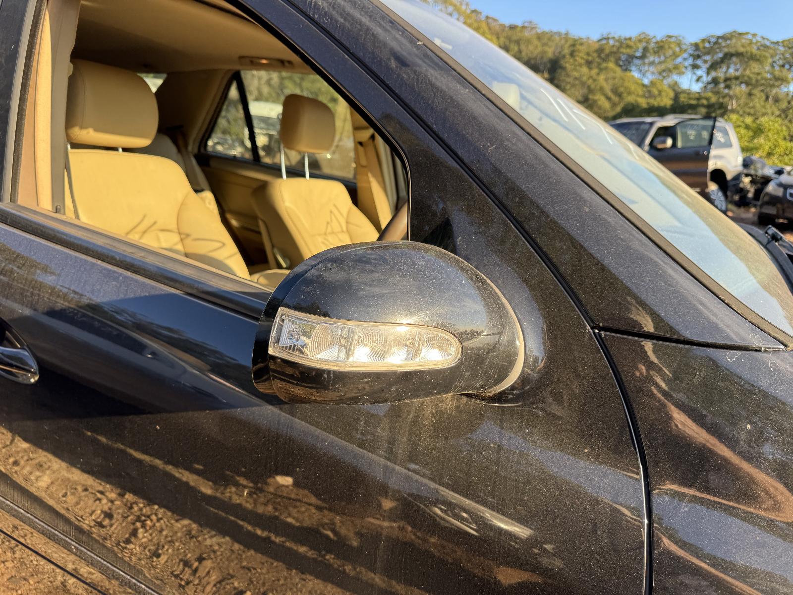 View MERCEDES M CLASS 2008 5 Door Station Wagon Breaking