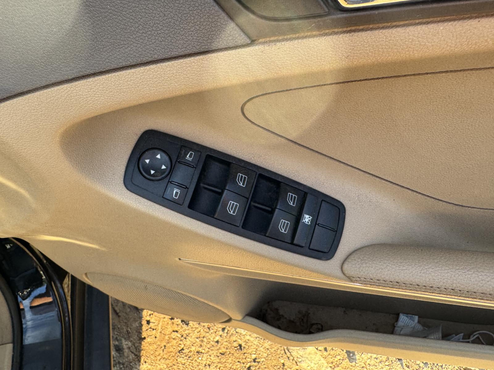 View MERCEDES M CLASS 2008 5 Door Station Wagon Breaking