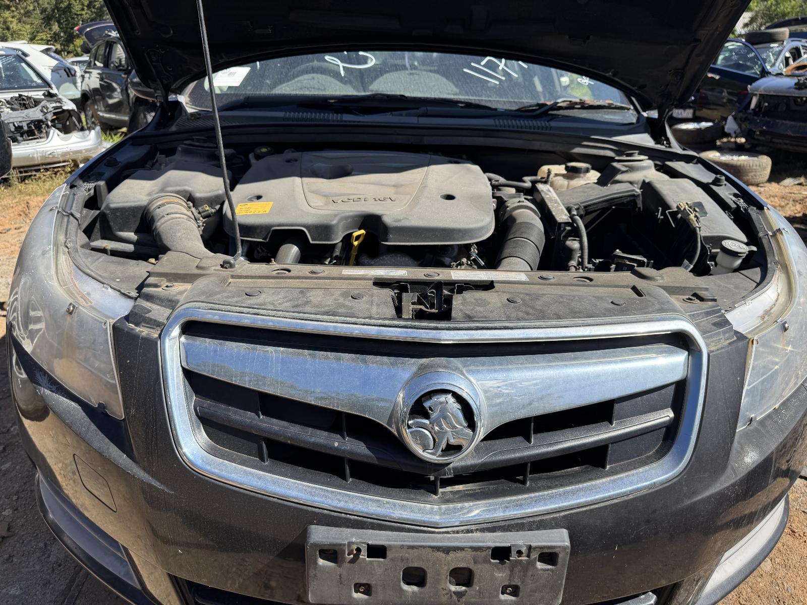 View HOLDEN CRUZE 2010 4 Door Sedan Breaking
