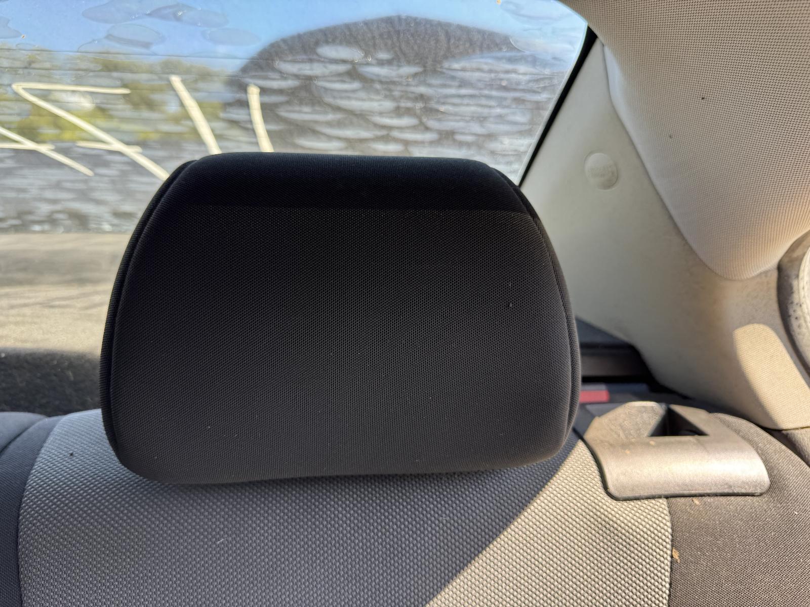 View HOLDEN CRUZE 2010 4 Door Sedan Breaking