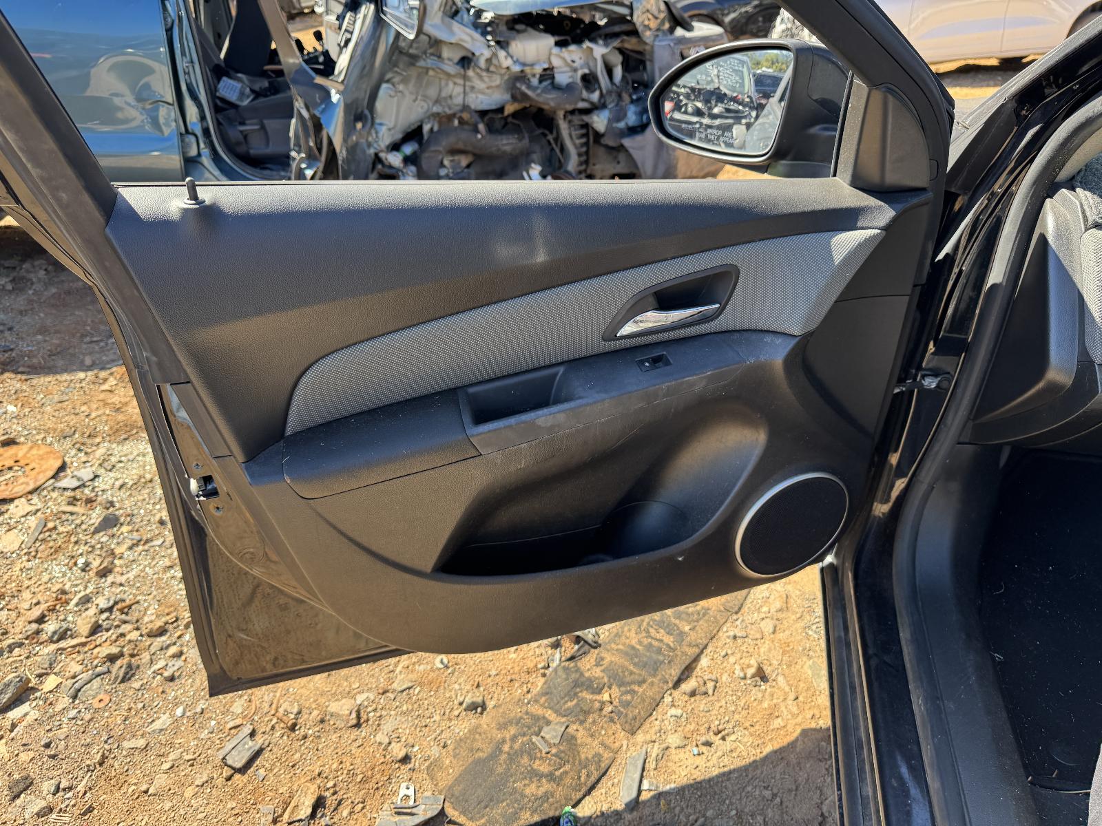 View HOLDEN CRUZE 2010 4 Door Sedan Breaking