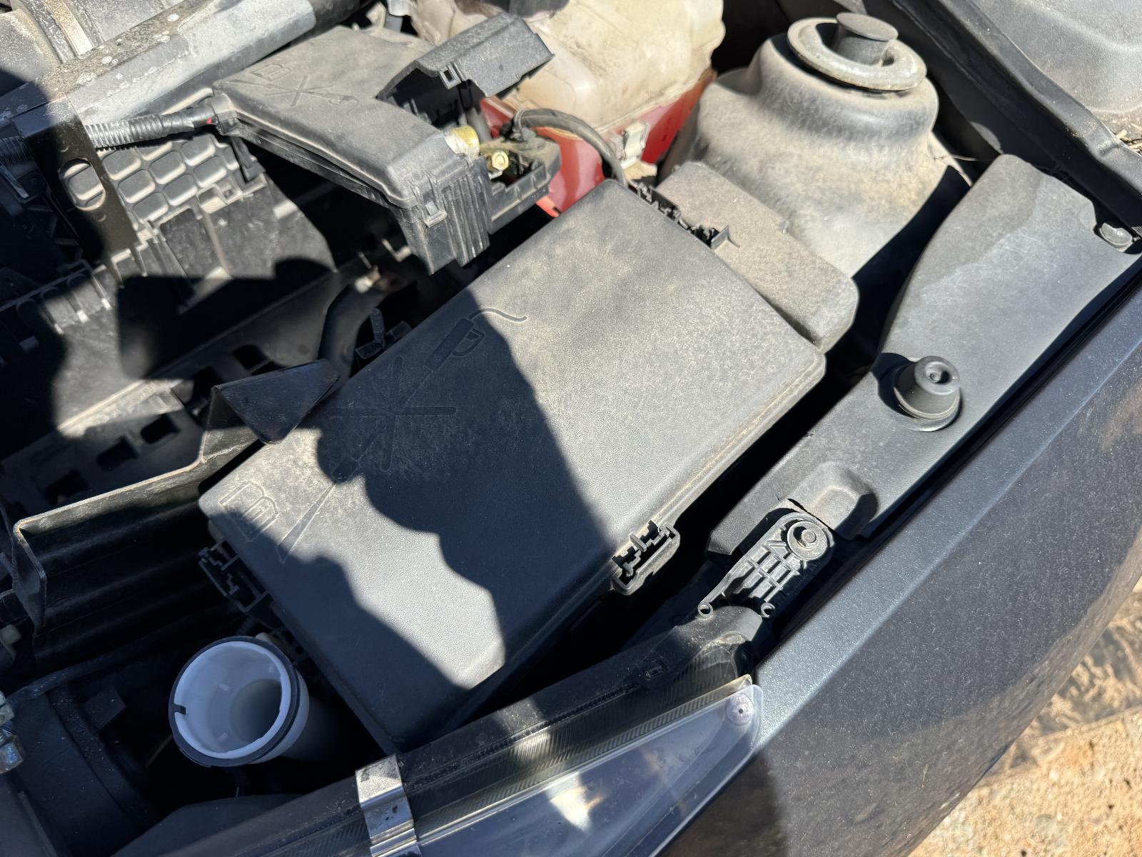 View HOLDEN CRUZE 2010 4 Door Sedan Breaking