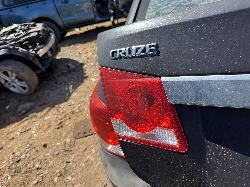 View HOLDEN CRUZE 2010 4 Door Sedan Breaking