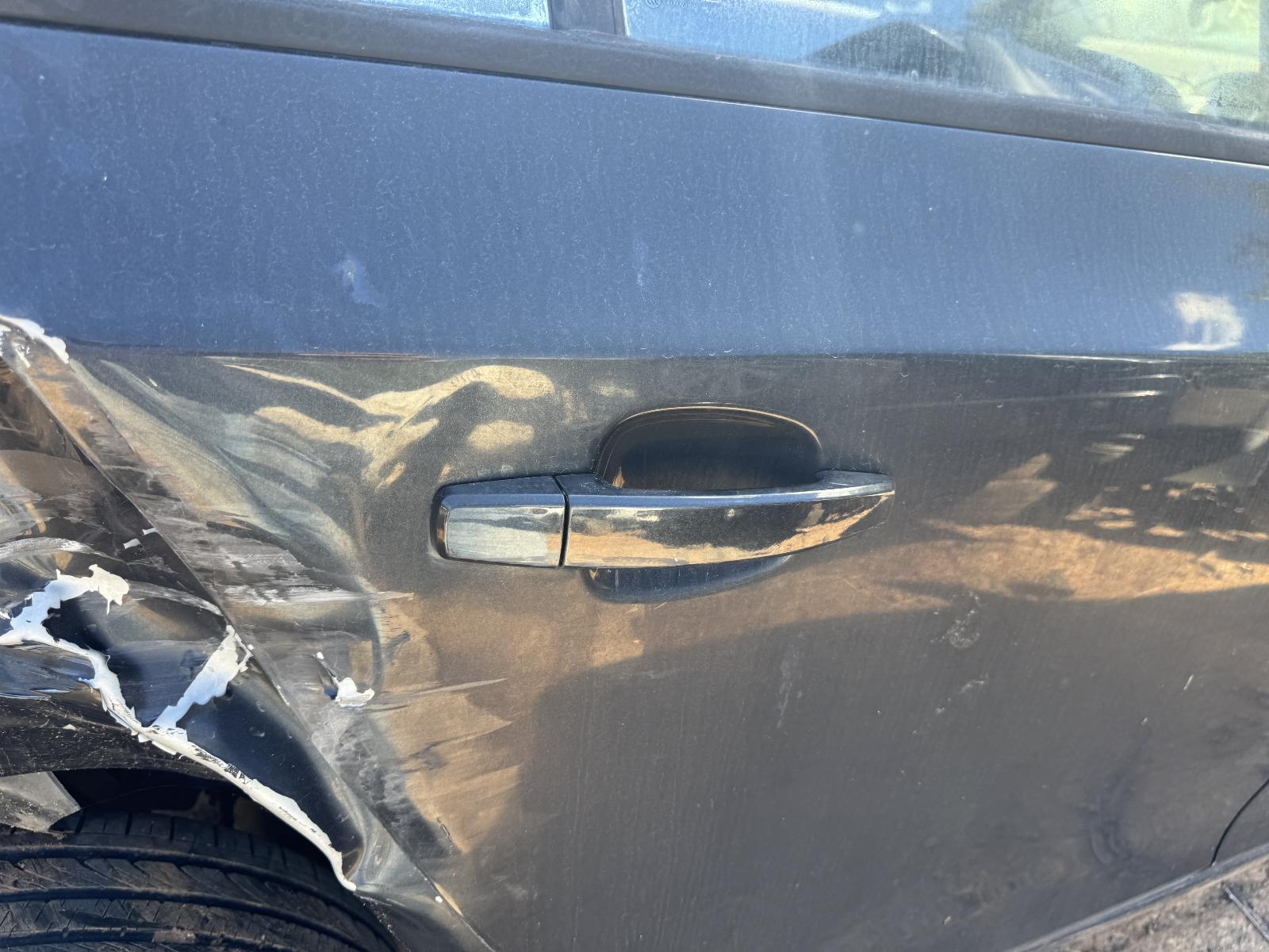 View HOLDEN CRUZE 2010 4 Door Sedan Breaking
