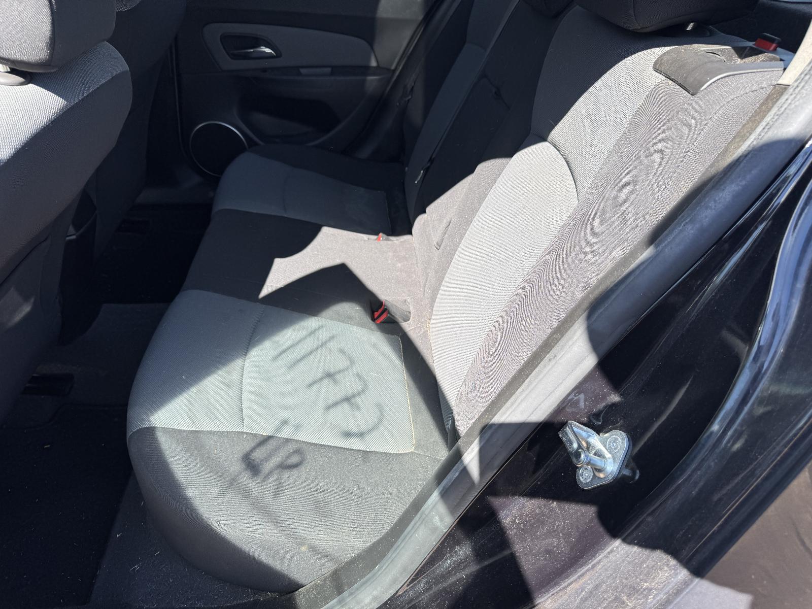 View HOLDEN CRUZE 2010 4 Door Sedan Breaking