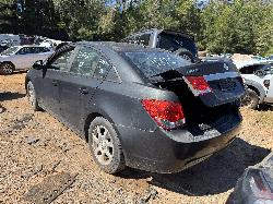 View HOLDEN CRUZE 2010 4 Door Sedan Breaking
