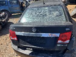 View HOLDEN CRUZE 2010 4 Door Sedan Breaking