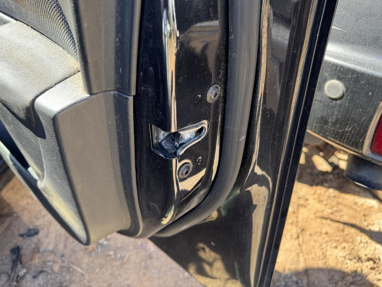 View HOLDEN CRUZE 2010 4 Door Sedan Breaking
