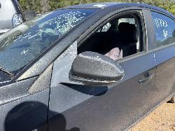 View HOLDEN CRUZE 2010 4 Door Sedan Breaking