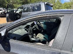 View HOLDEN CRUZE 2010 4 Door Sedan Breaking
