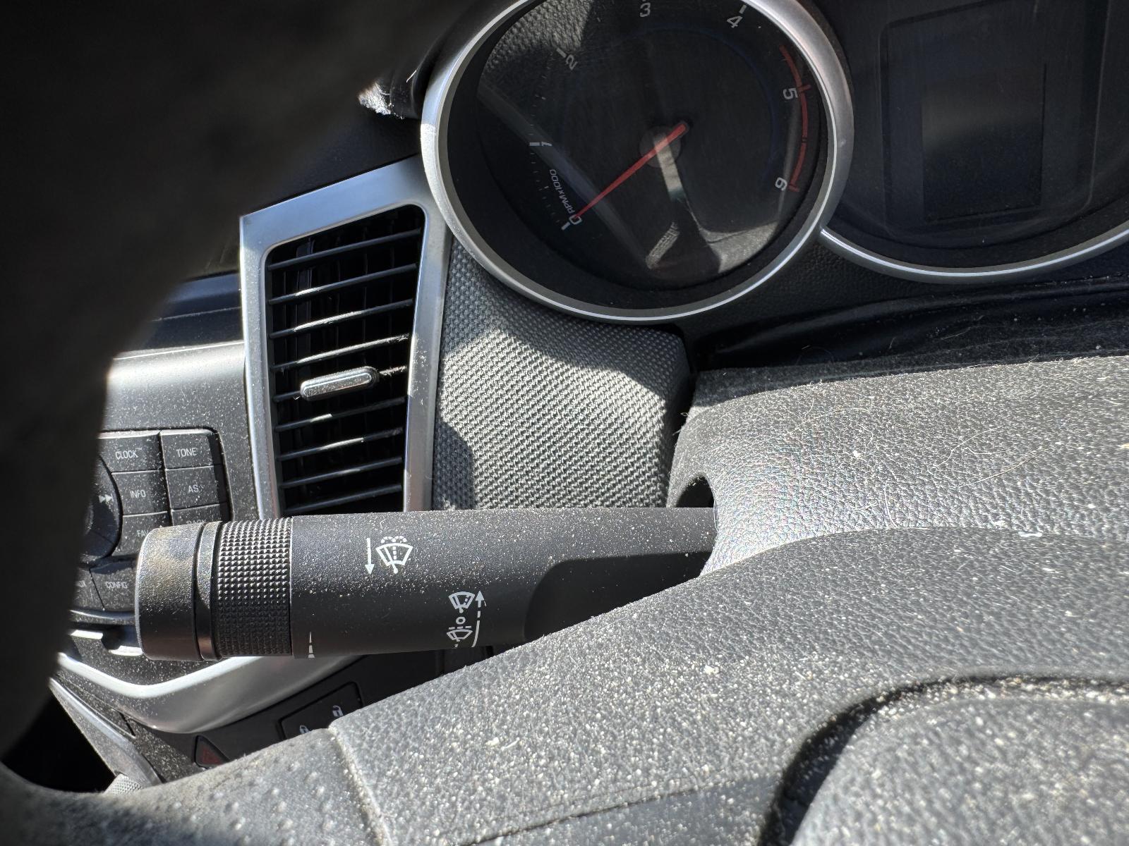 View HOLDEN CRUZE 2010 4 Door Sedan Breaking