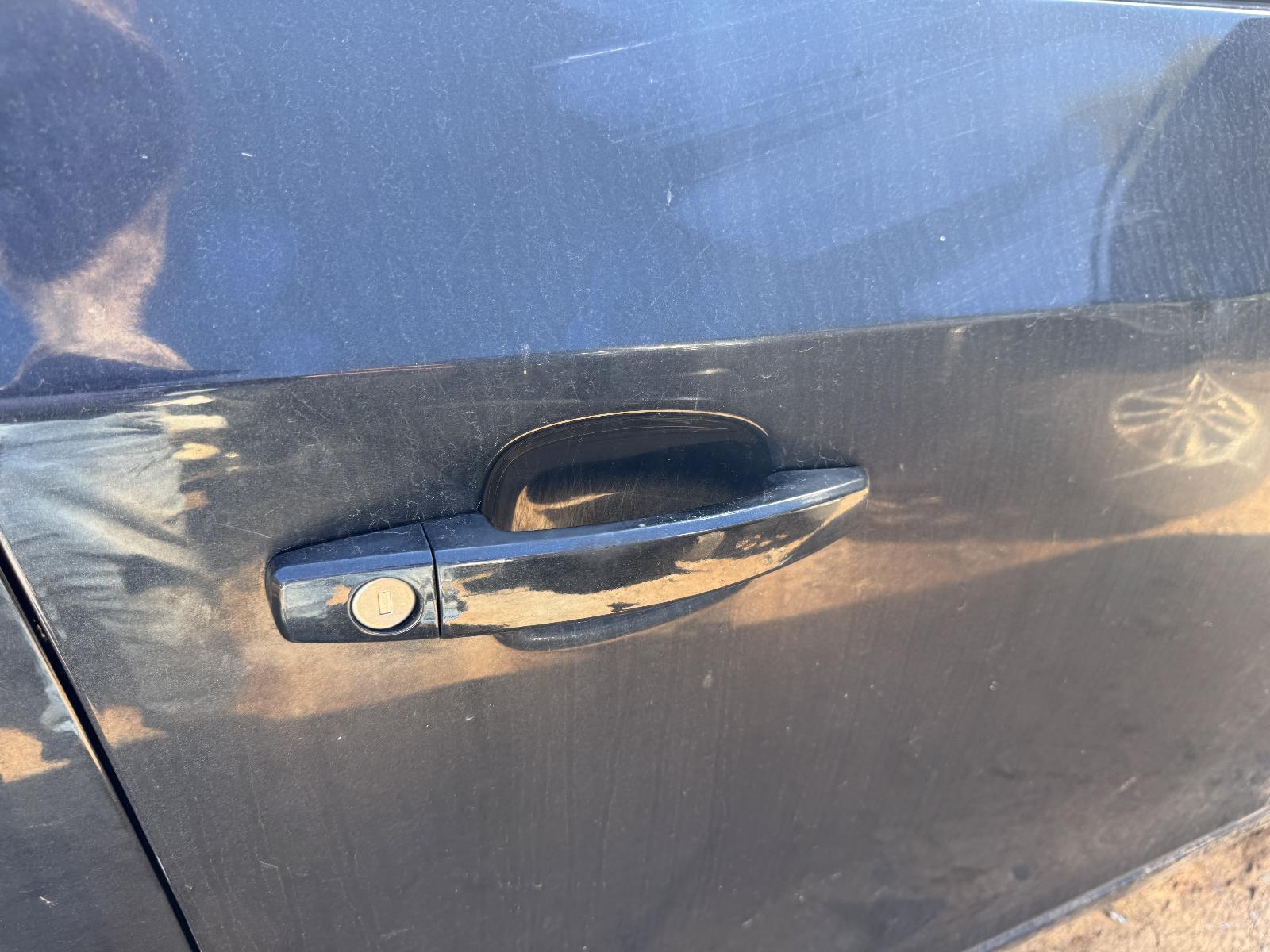 View HOLDEN CRUZE 2010 4 Door Sedan Breaking