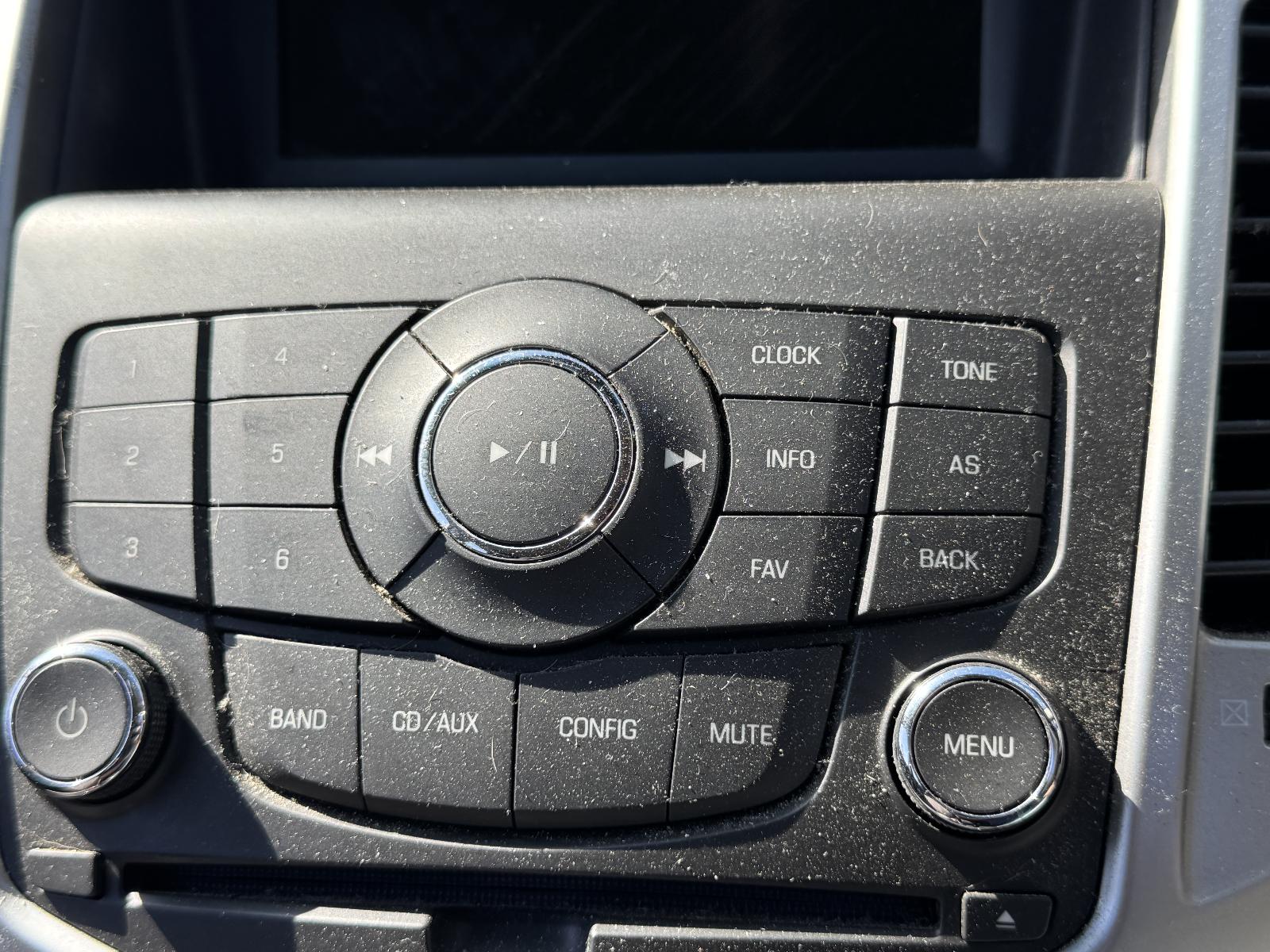 View HOLDEN CRUZE 2010 4 Door Sedan Breaking