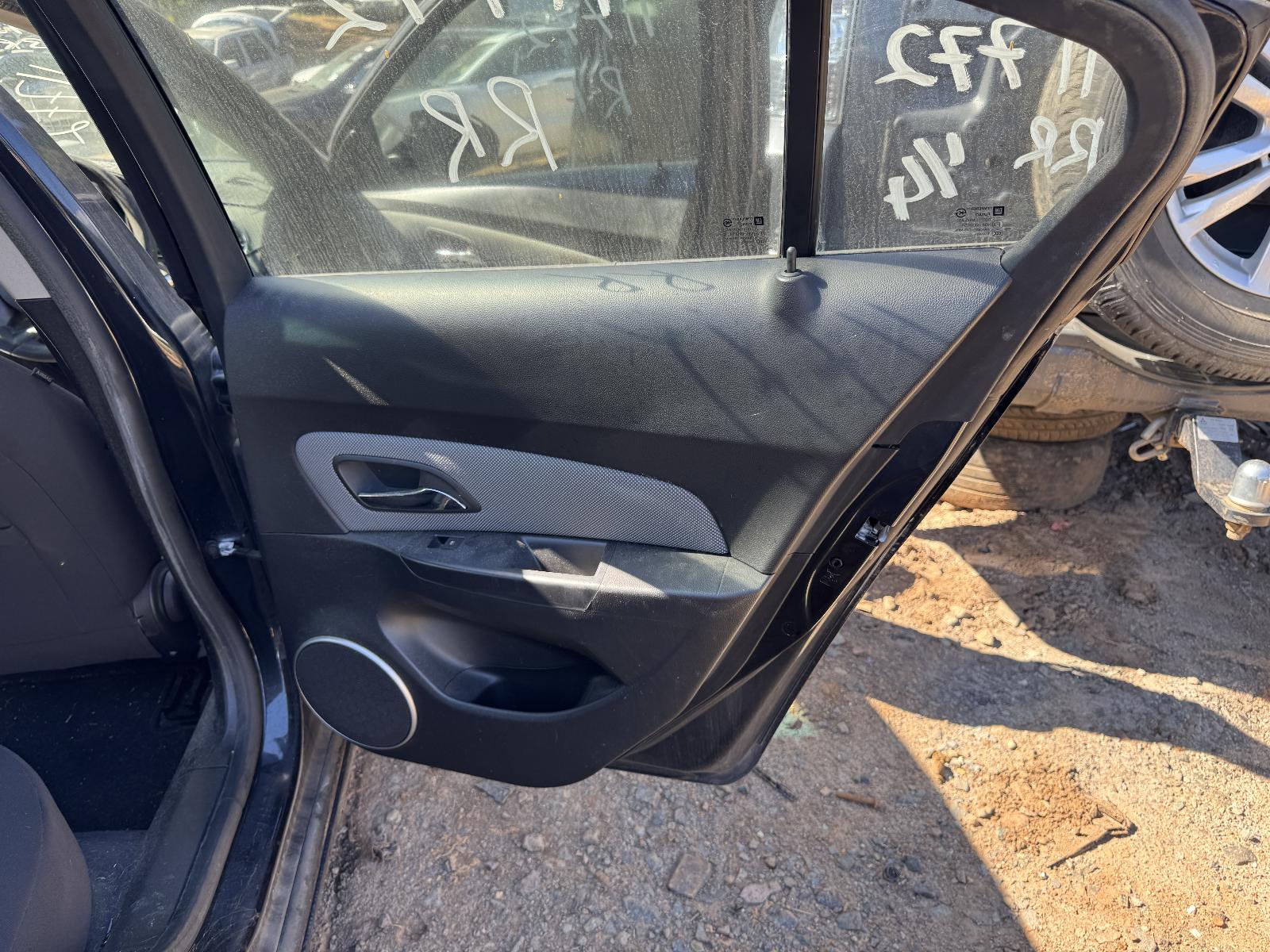 View HOLDEN CRUZE 2010 4 Door Sedan Breaking