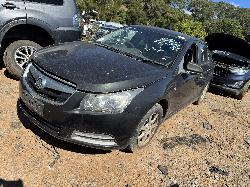 View HOLDEN CRUZE 2010 4 Door Sedan Breaking