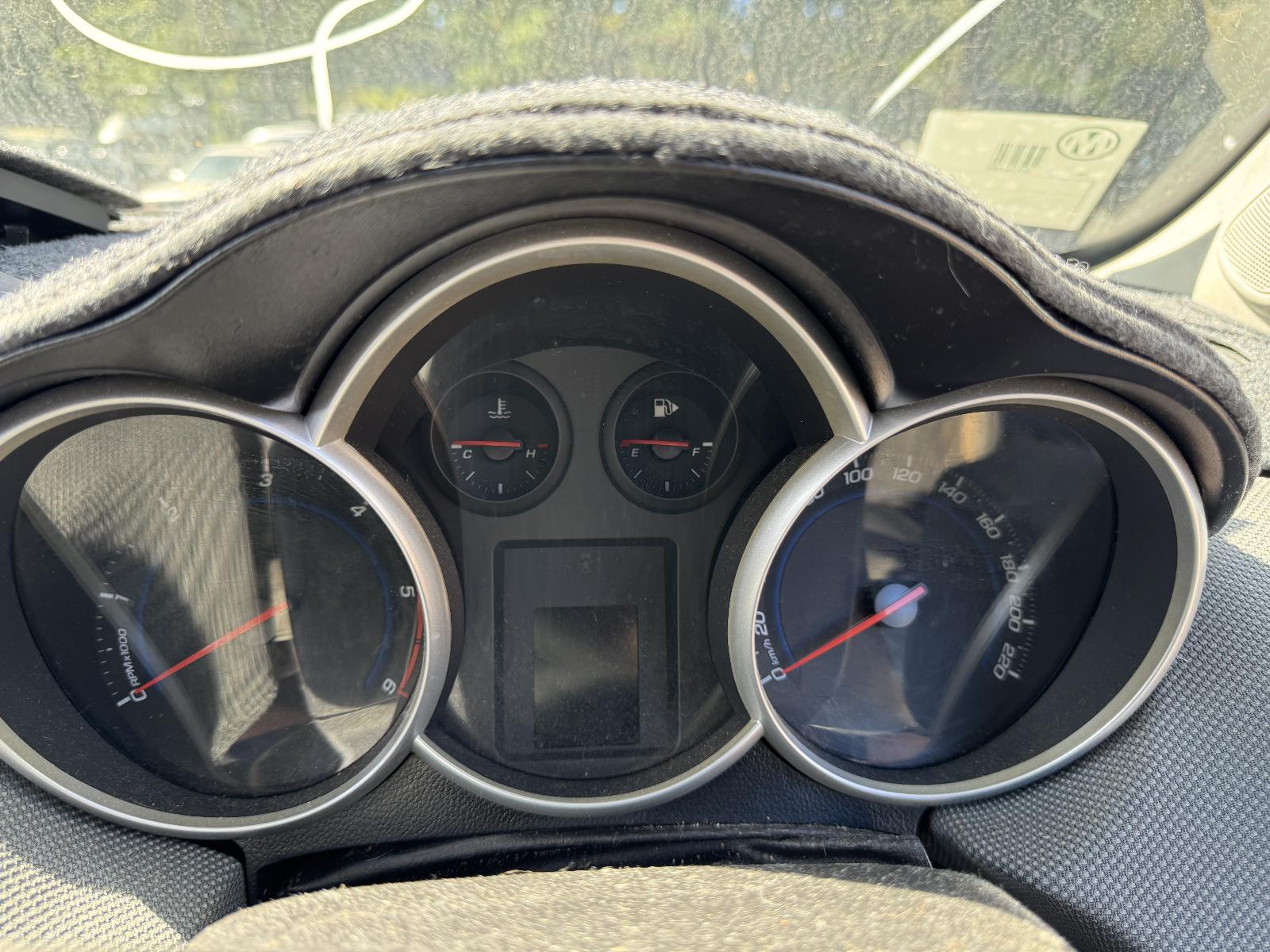 View HOLDEN CRUZE 2010 4 Door Sedan Breaking