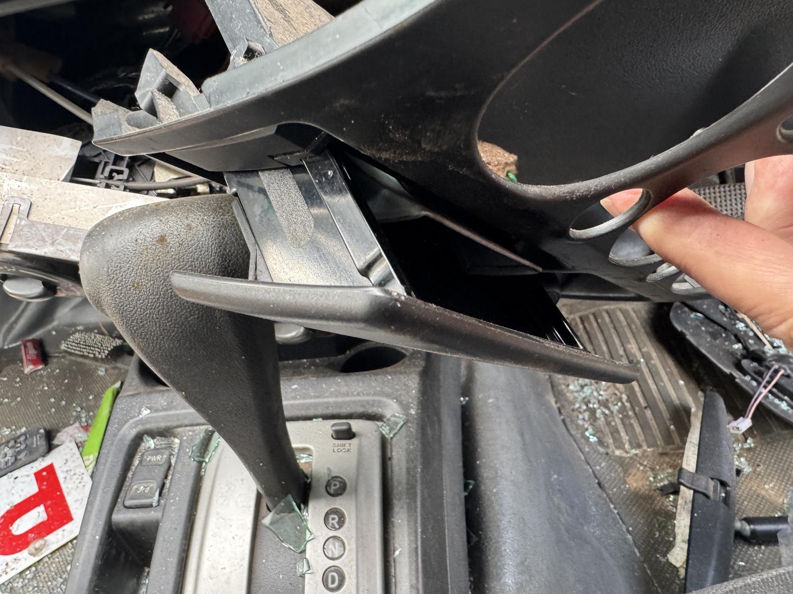 View HOLDEN COLORADO 2009 4 Door Pickup Breaking
