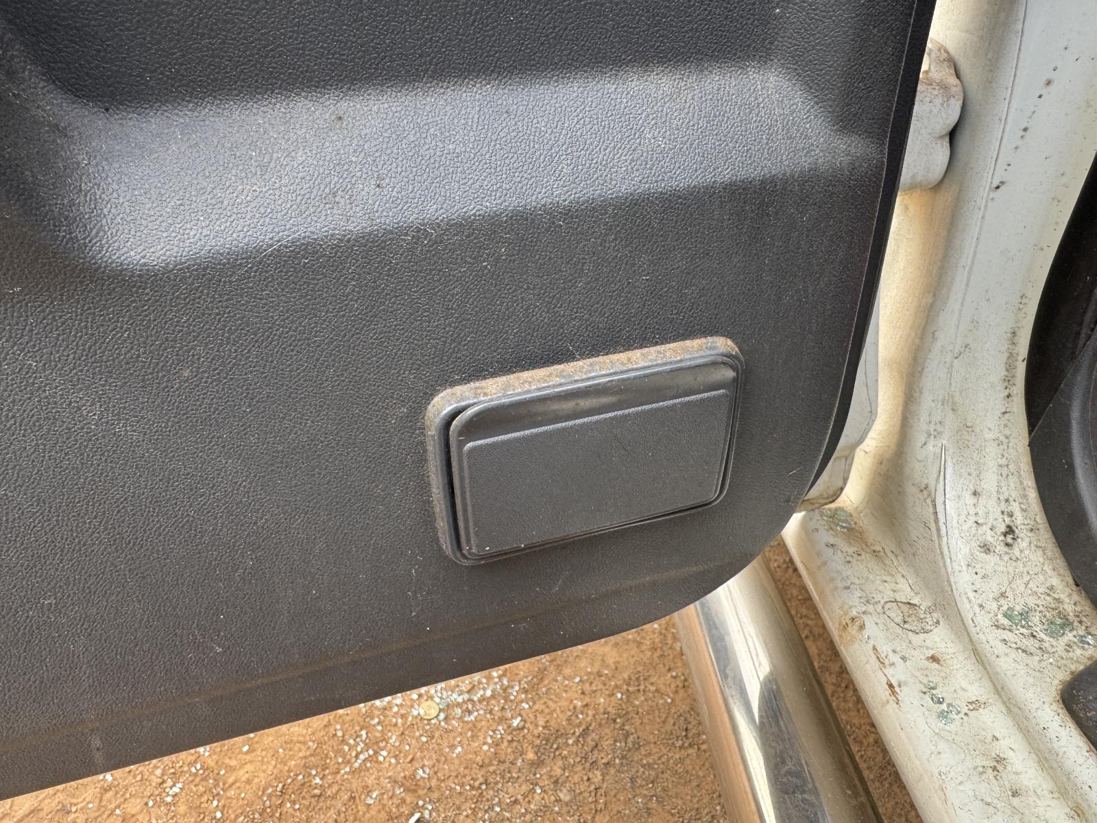 View HOLDEN COLORADO 2009 4 Door Pickup Breaking