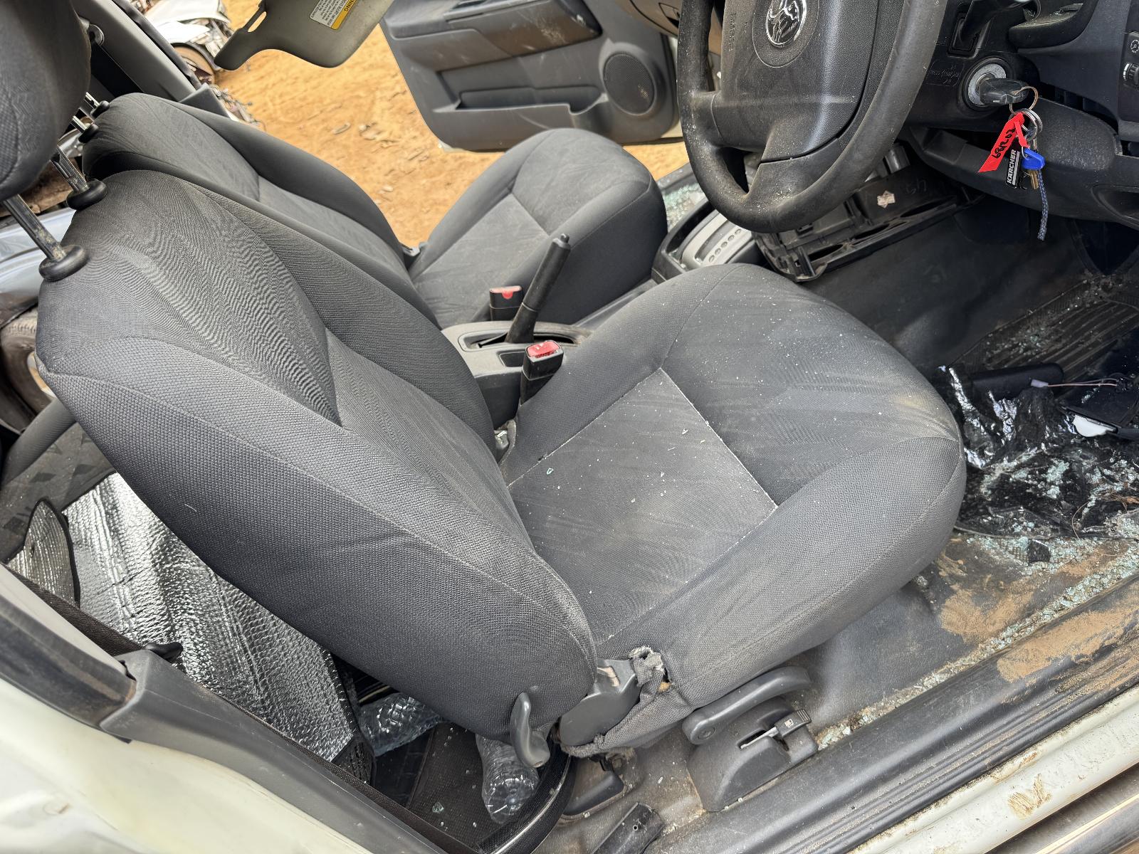 View HOLDEN COLORADO 2009 4 Door Pickup Breaking