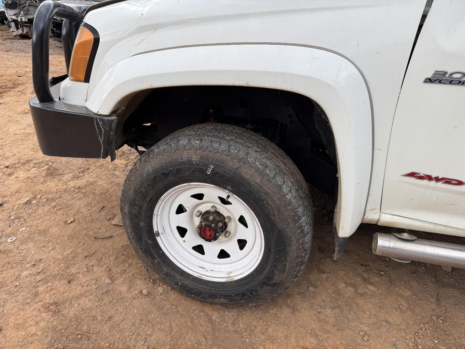 View HOLDEN COLORADO 2009 4 Door Pickup Breaking
