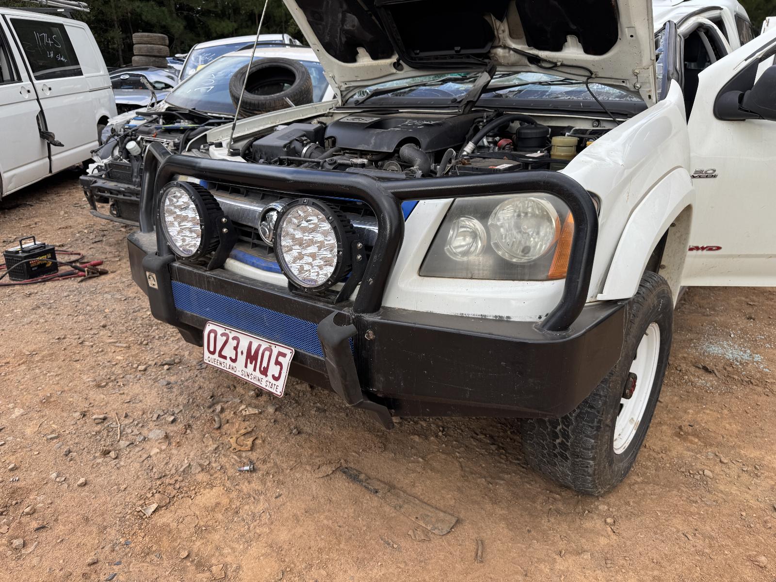 View HOLDEN COLORADO 2009 4 Door Pickup Breaking