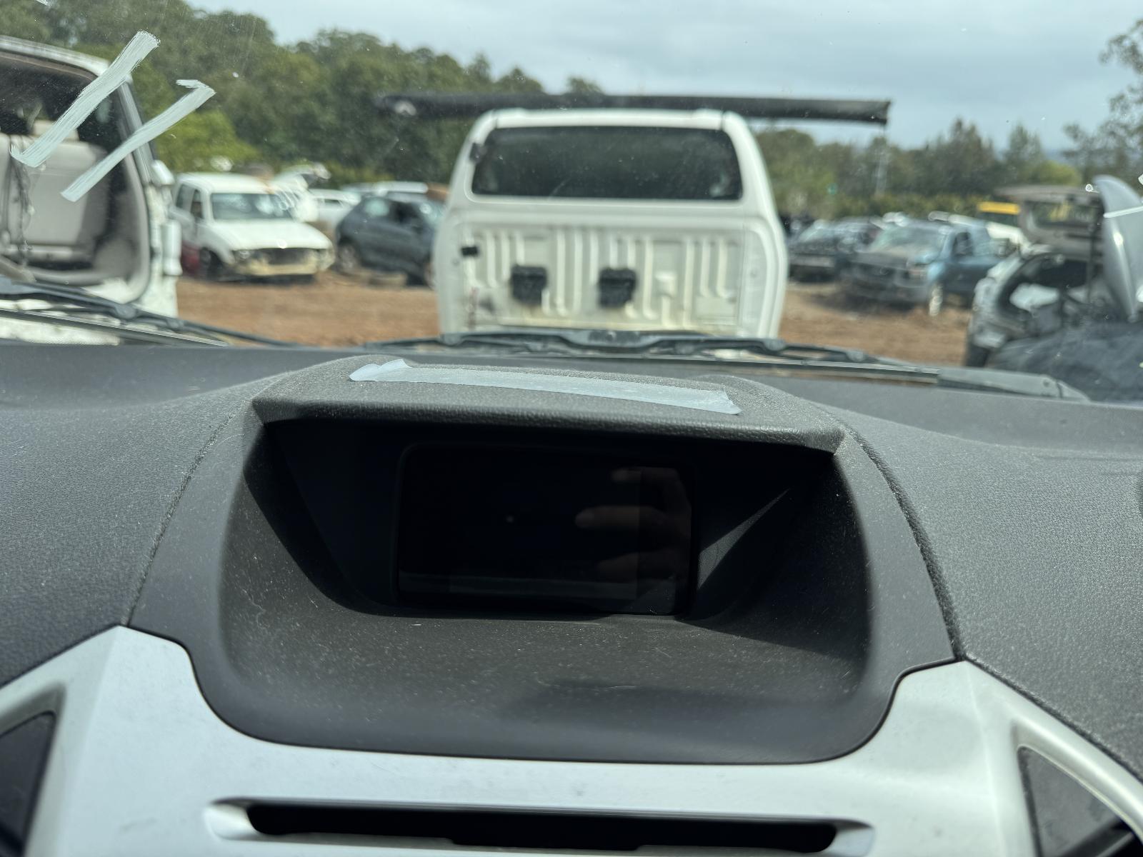 View FORD ECOSPORT 2015 5 Door Station Wagon Breaking
