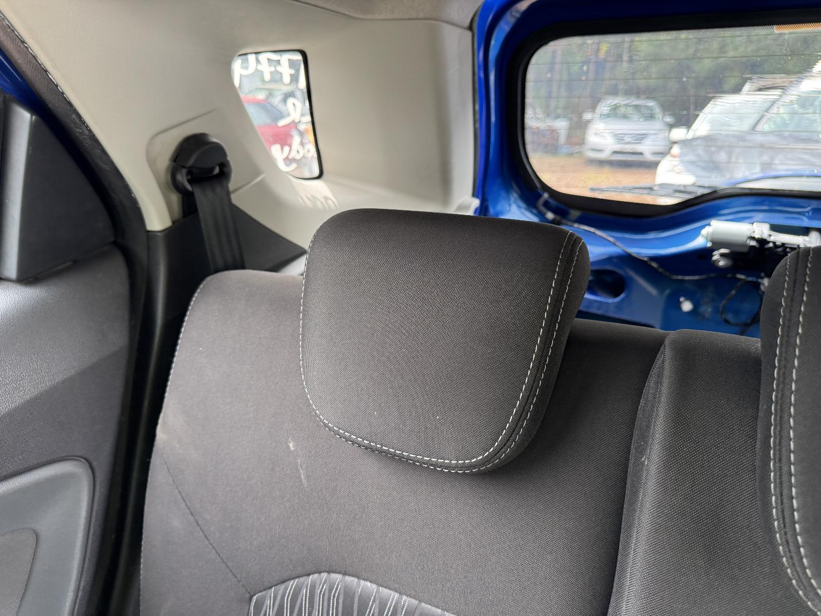 View FORD ECOSPORT 2015 5 Door Station Wagon Breaking