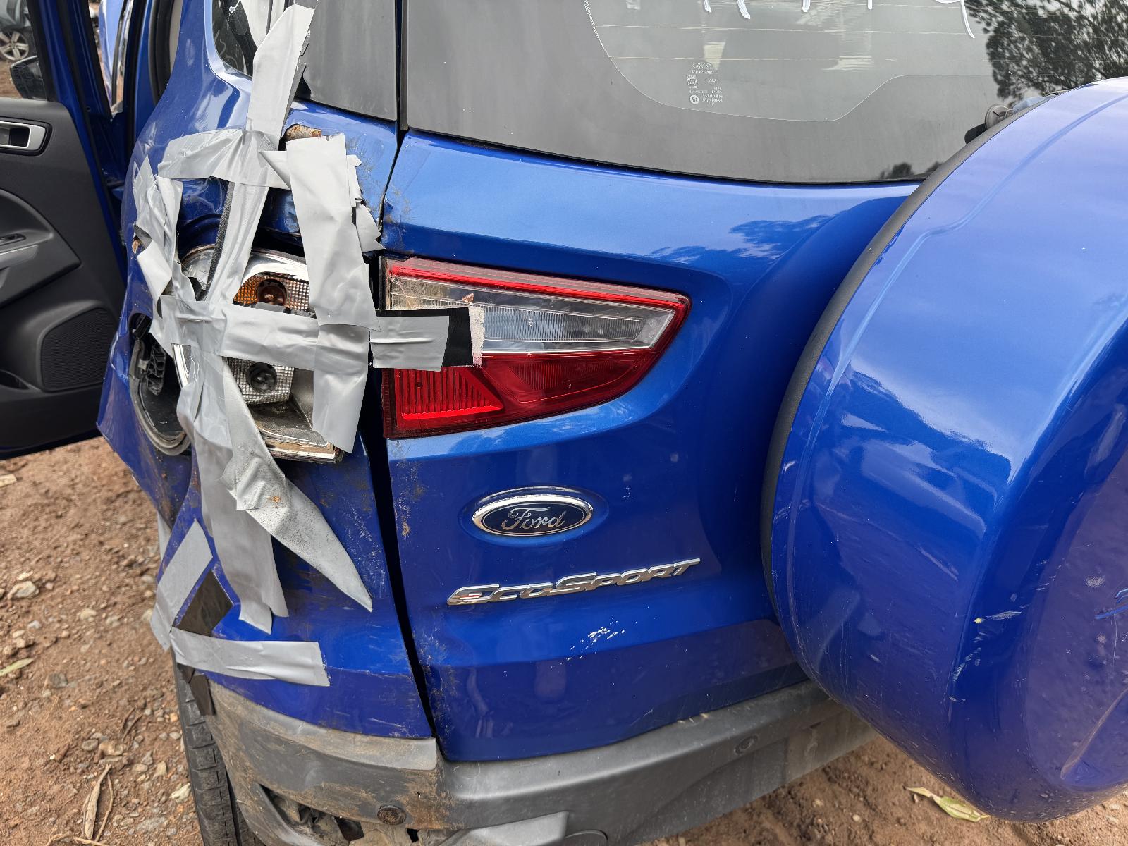 View FORD ECOSPORT 2015 5 Door Station Wagon Breaking