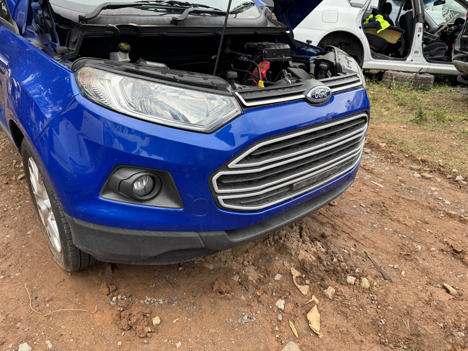 View FORD ECOSPORT 2015 5 Door Station Wagon Breaking
