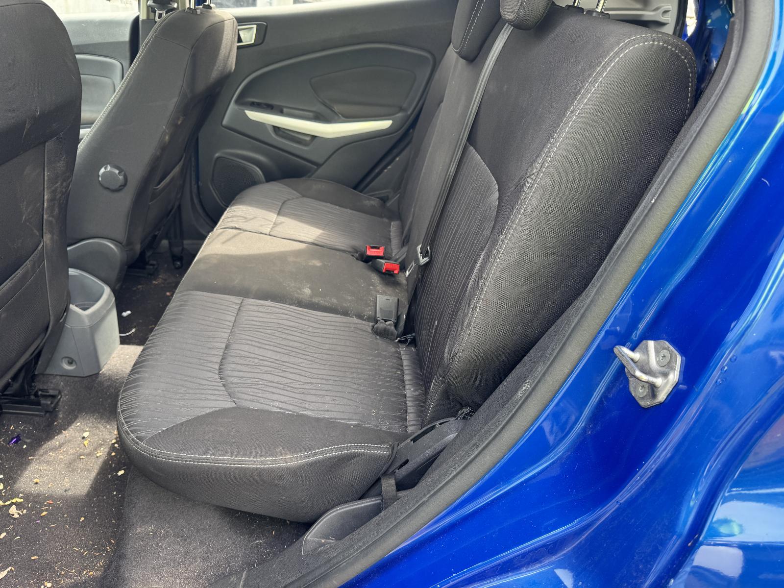 View FORD ECOSPORT 2015 5 Door Station Wagon Breaking