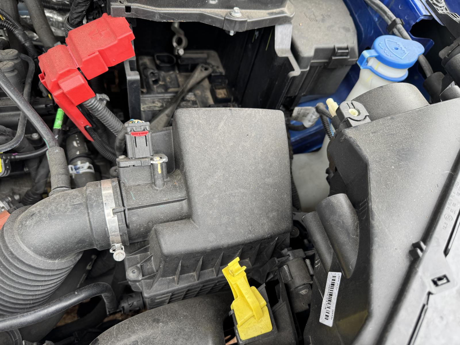 View FORD ECOSPORT 2015 5 Door Station Wagon Breaking