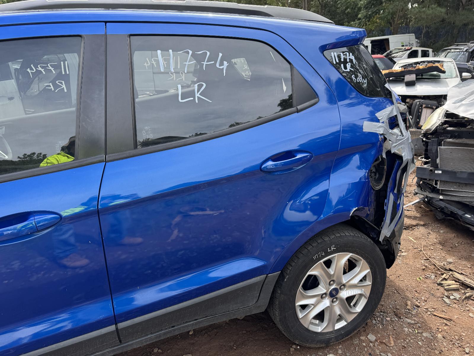 View FORD ECOSPORT 2015 5 Door Station Wagon Breaking
