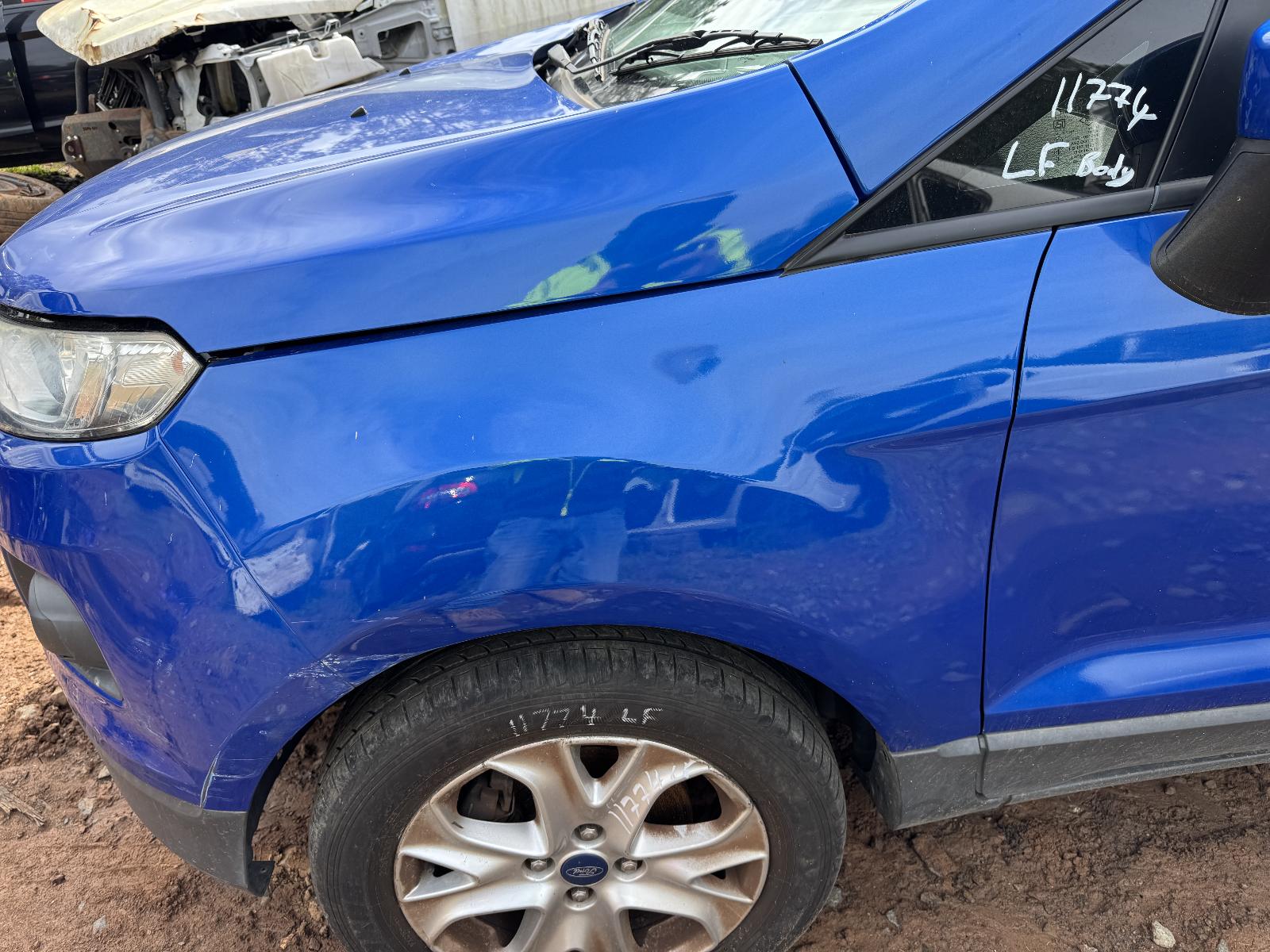 View FORD ECOSPORT 2015 5 Door Station Wagon Breaking