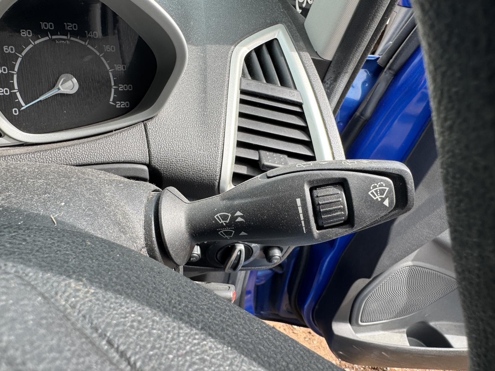 View FORD ECOSPORT 2015 5 Door Station Wagon Breaking