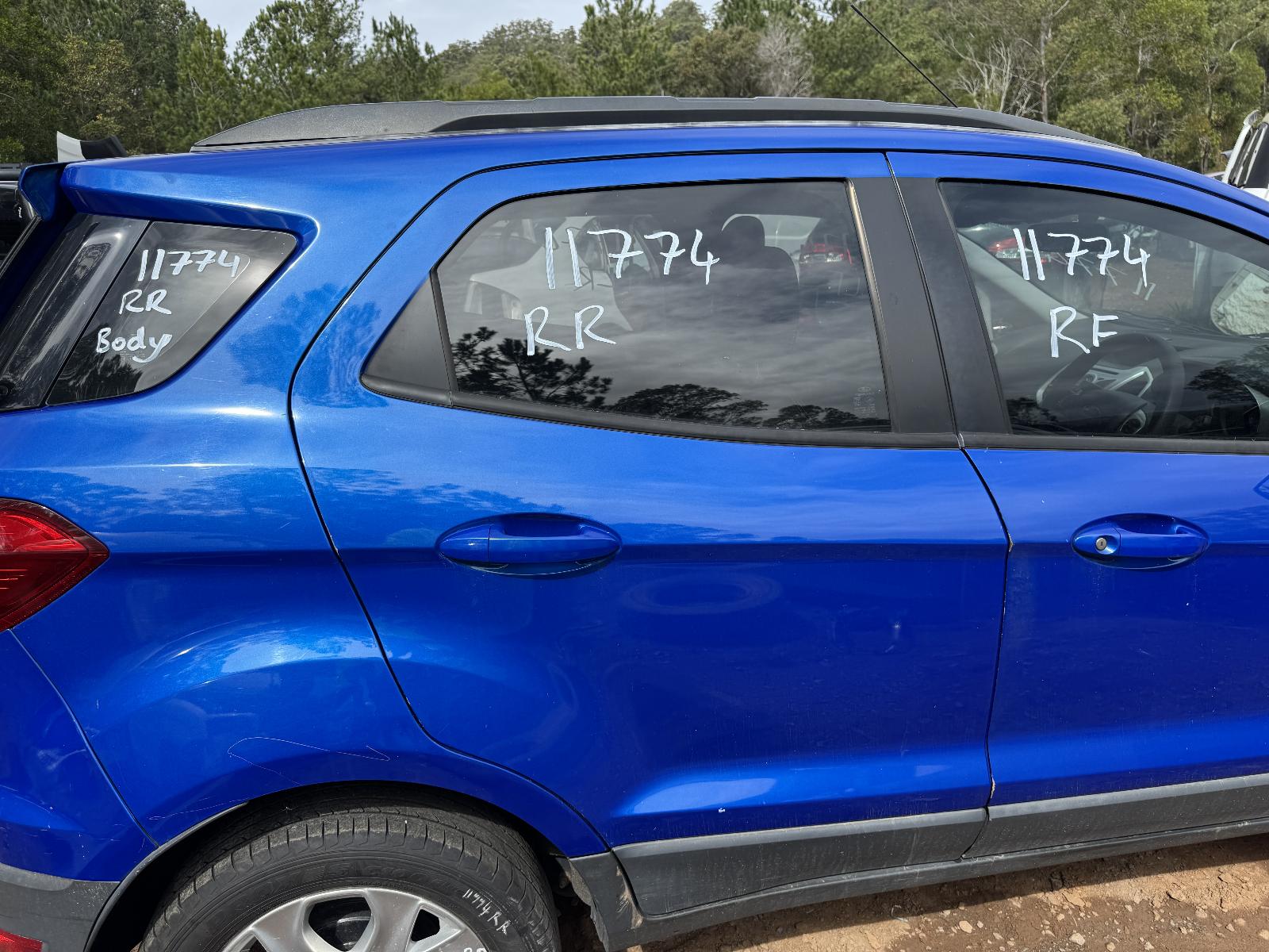 View FORD ECOSPORT 2015 5 Door Station Wagon Breaking