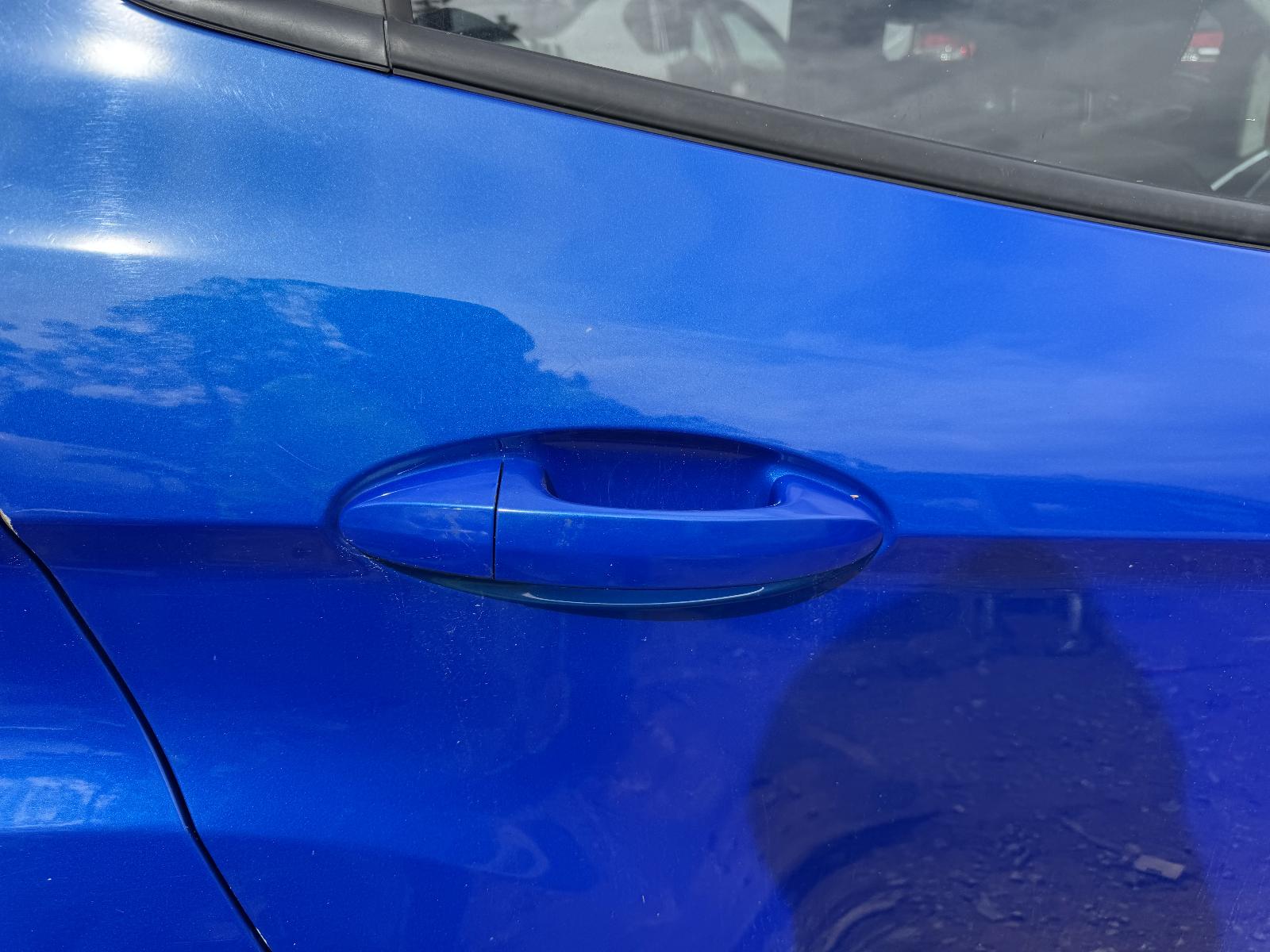 View FORD ECOSPORT 2015 5 Door Station Wagon Breaking